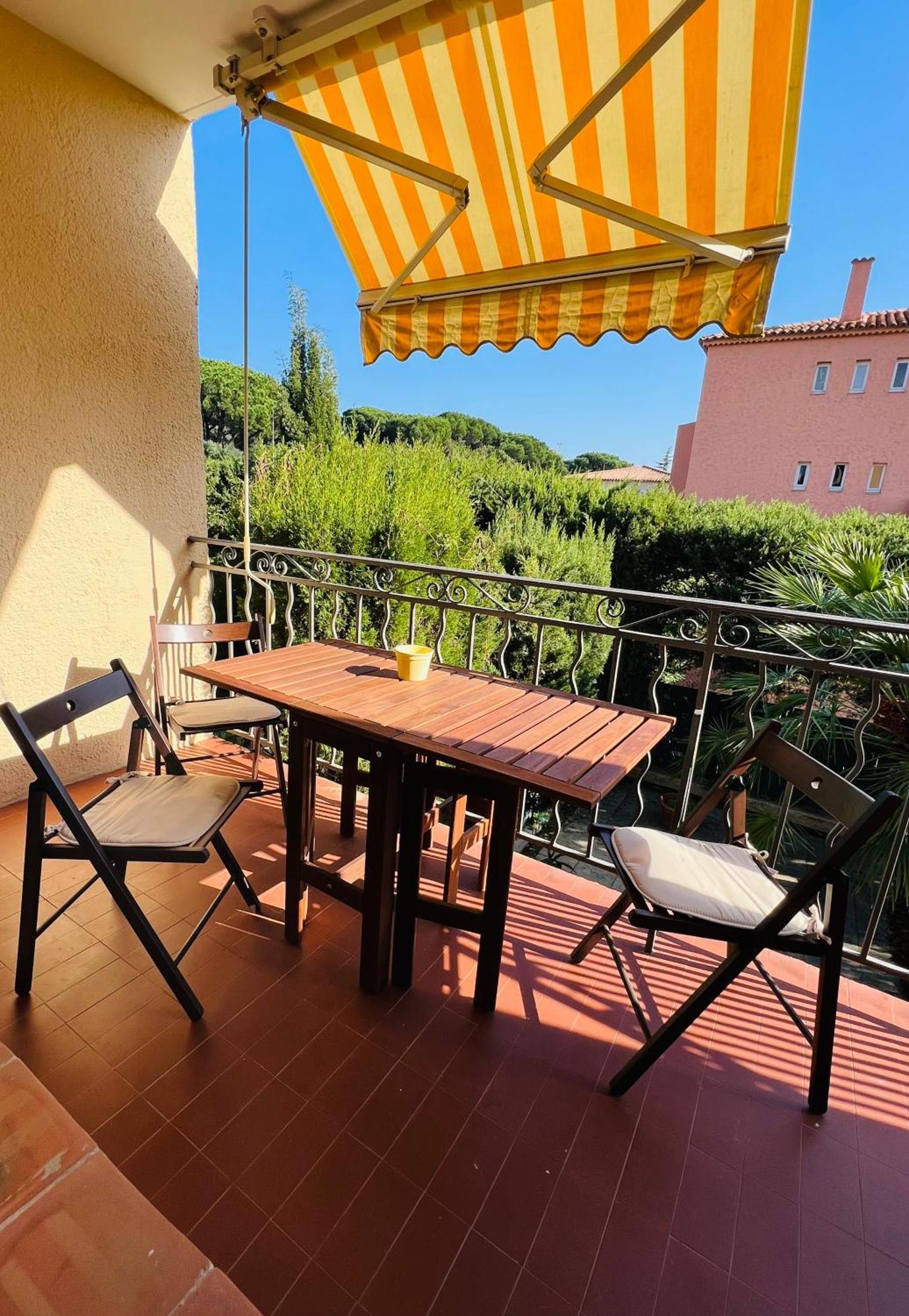 Superbe Appartement Terrasse Et Parking Prive Saint Tropez Bagian luar foto
