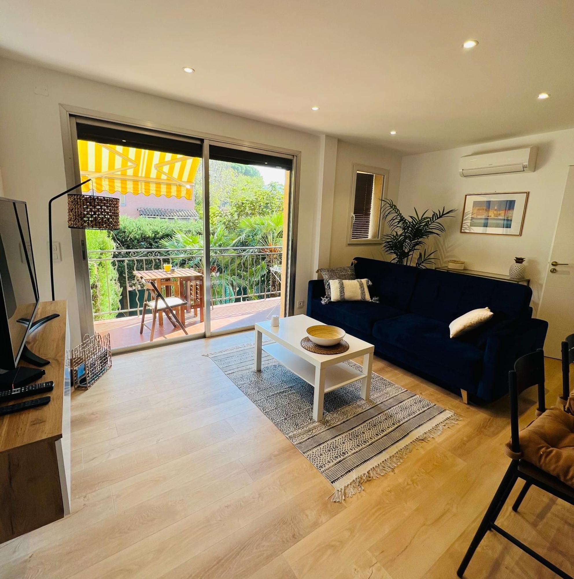 Superbe Appartement Terrasse Et Parking Prive Saint Tropez Bagian luar foto
