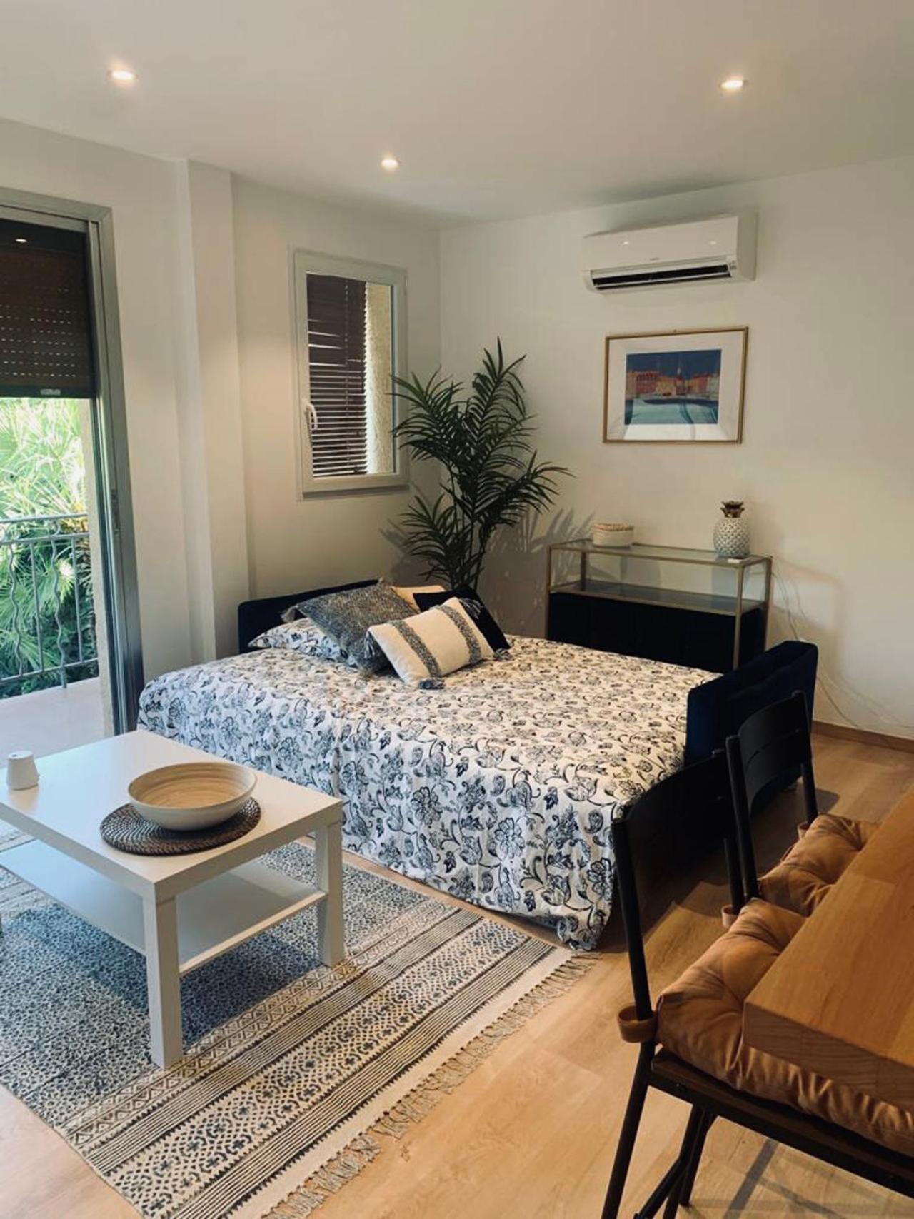 Superbe Appartement Terrasse Et Parking Prive Saint Tropez Bagian luar foto