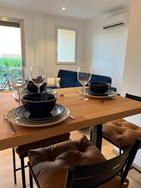 Superbe Appartement Terrasse Et Parking Prive Saint Tropez Bagian luar foto